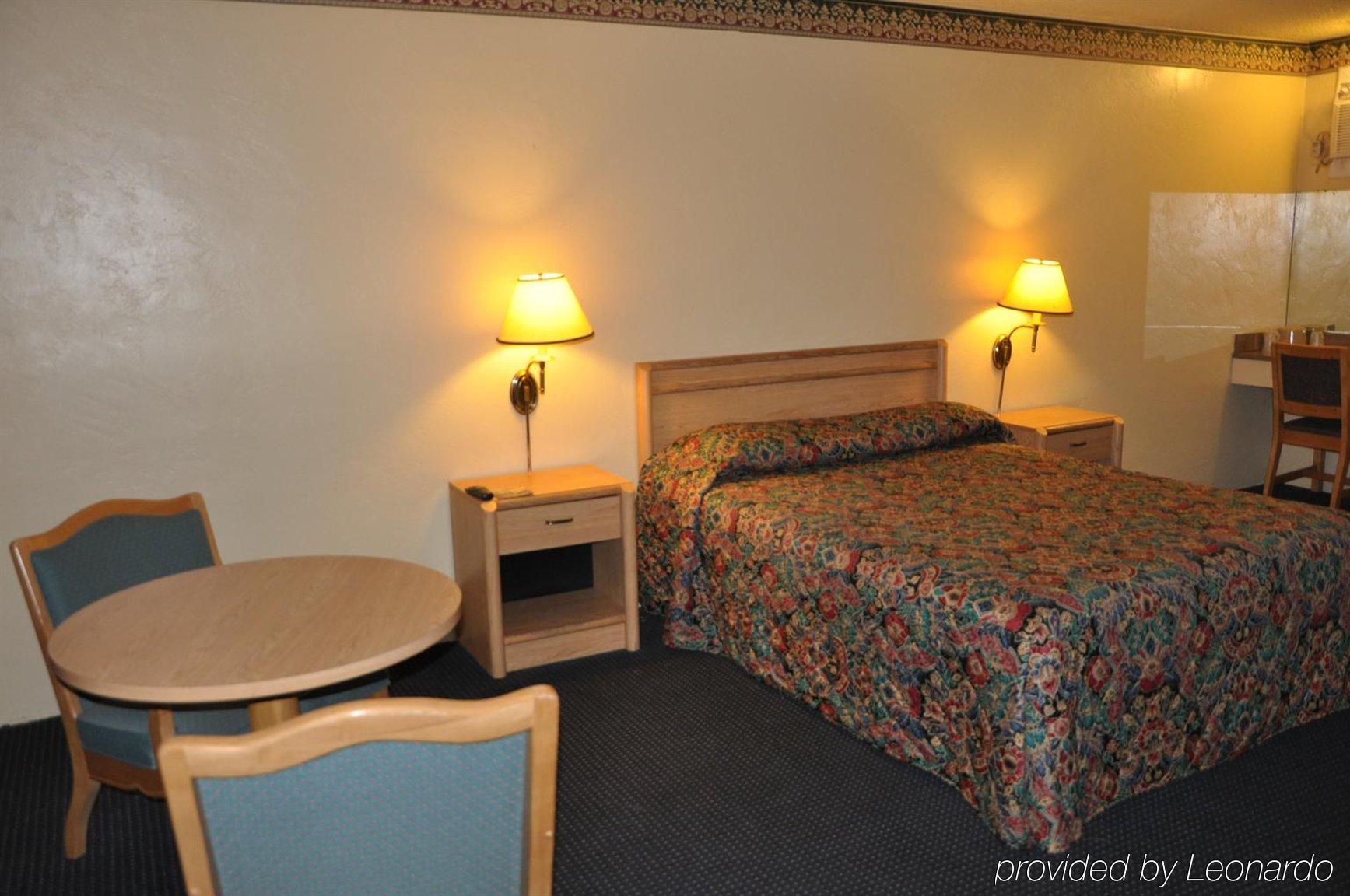 Travelers Inn Manteca Exteriér fotografie