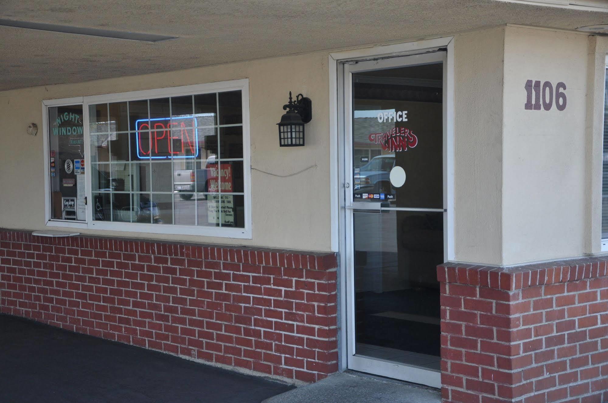 Travelers Inn Manteca Exteriér fotografie
