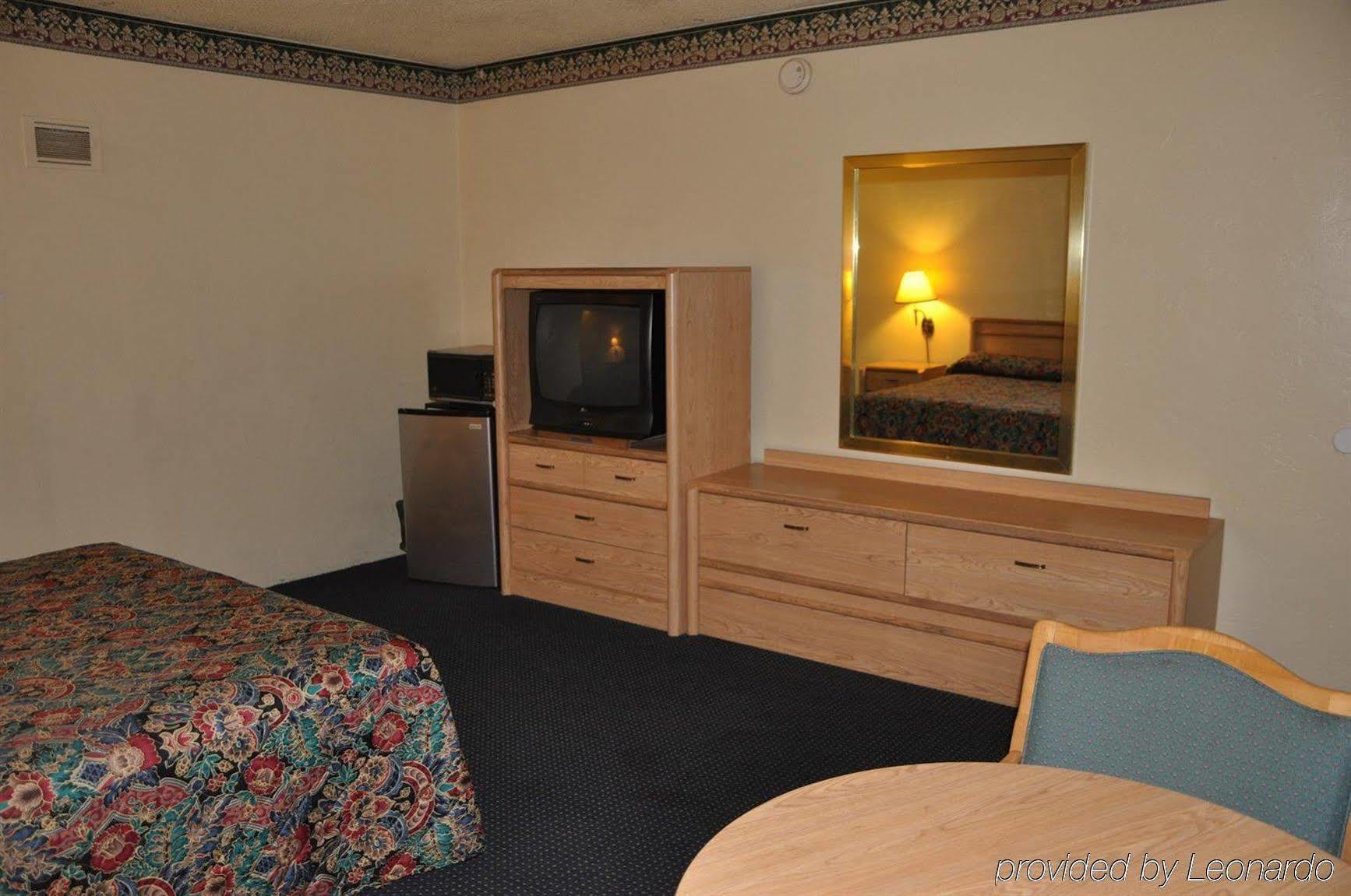 Travelers Inn Manteca Exteriér fotografie